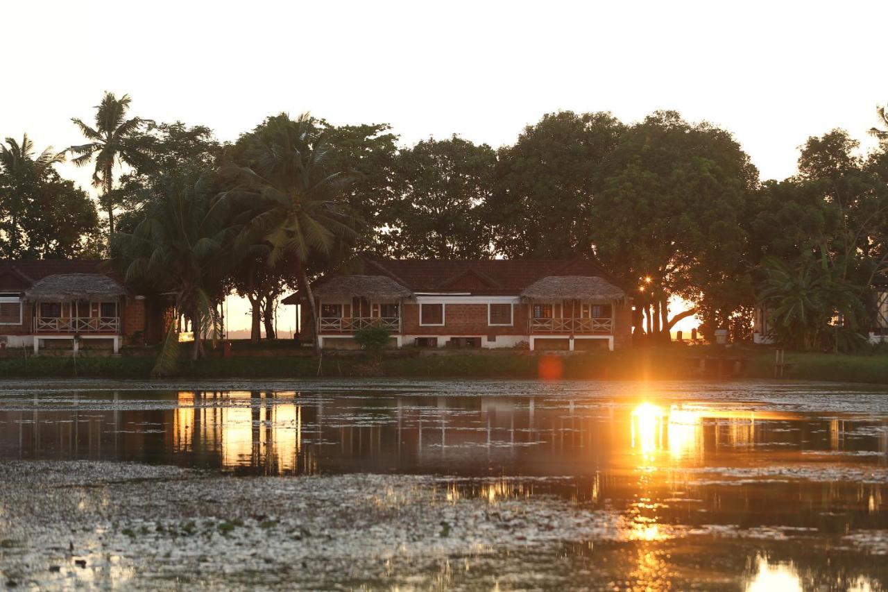 Coconut Lagoon Kumarakom - A Cgh Earth Experience Eksteriør bilde